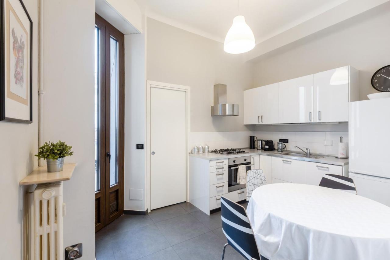 Spacious And Brilliant Apartment In Duomo By Easylife Milán Exterior foto